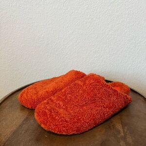 Anthropologie Orange Sherpa Plush Knit Nubby Slip-On Slippers Size Large 10-11